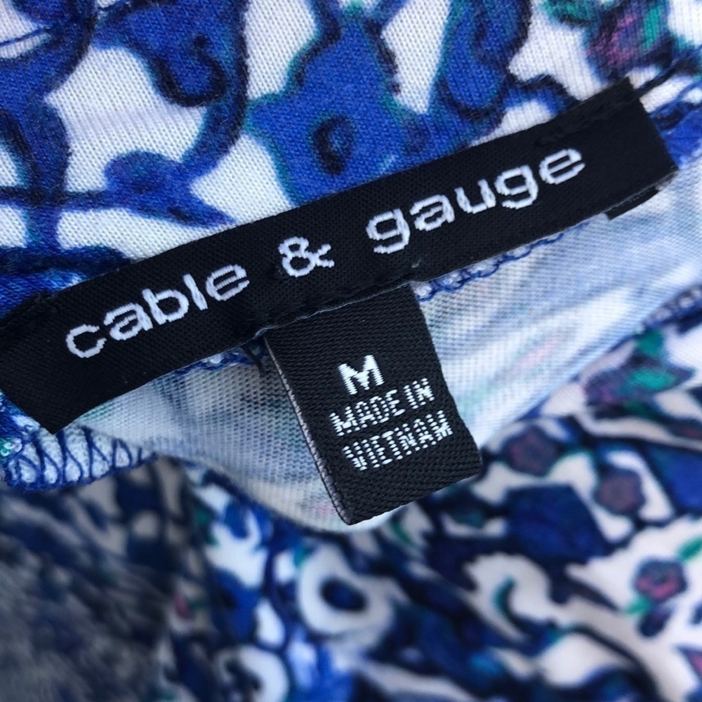 Cable & Gauge dressy blouse Size Medium - Picture 6 of 11